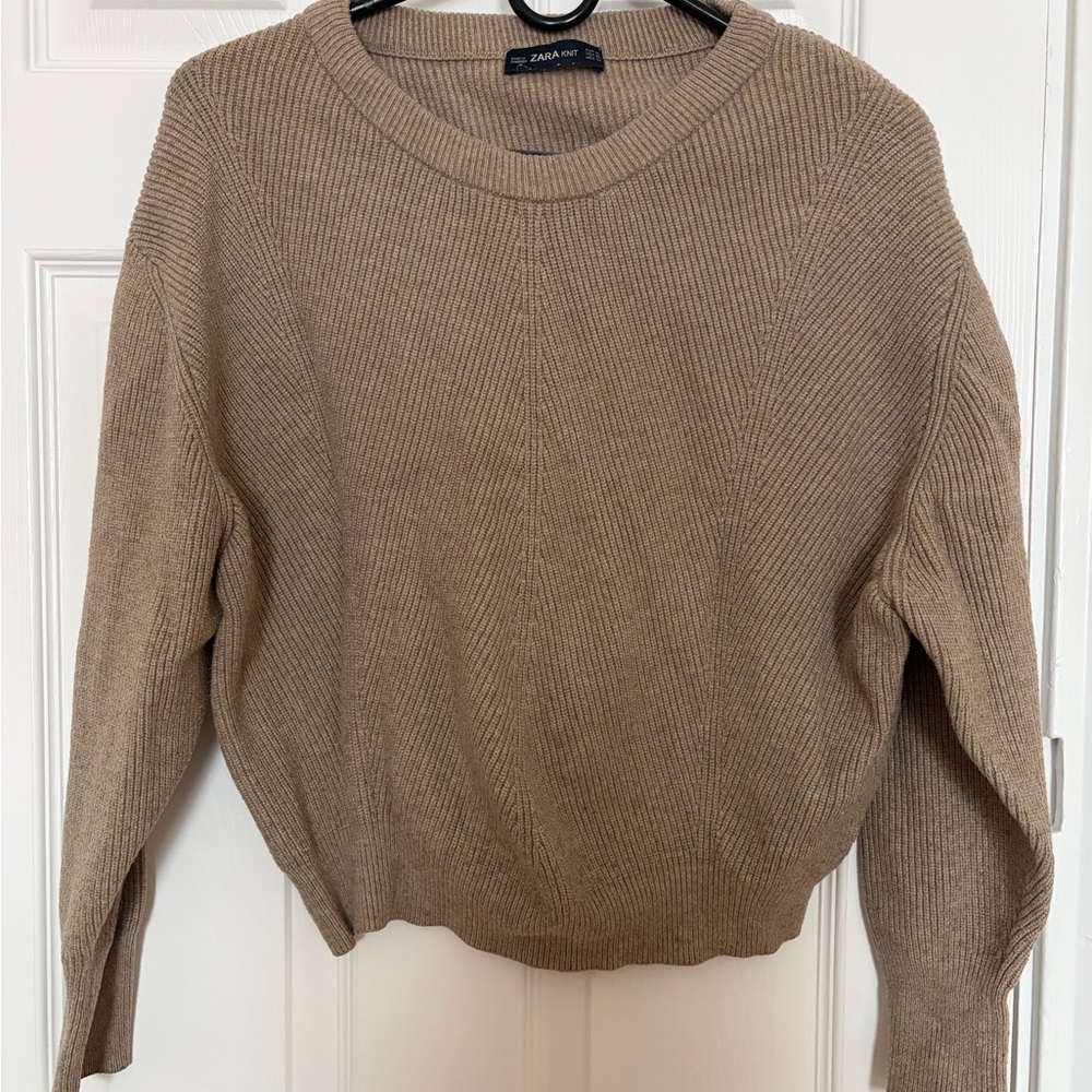 Zara Women's Brown Crew Neck Sweater